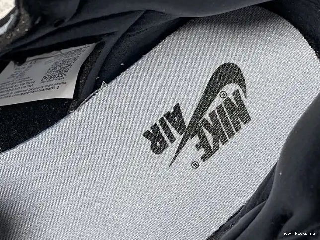 Air CD0461-016 Toe High Jordan Black Satin Retro 1 0516
